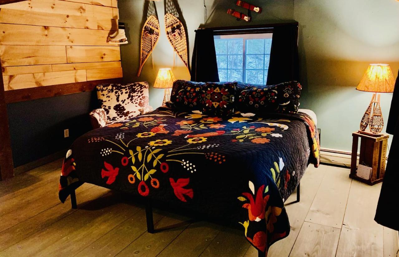 Grunberg Haus Inn & Cabins ウォーターベリー エクステリア 写真