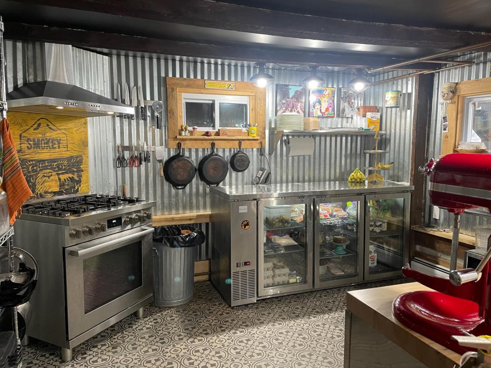 Grunberg Haus Inn & Cabins ウォーターベリー エクステリア 写真
