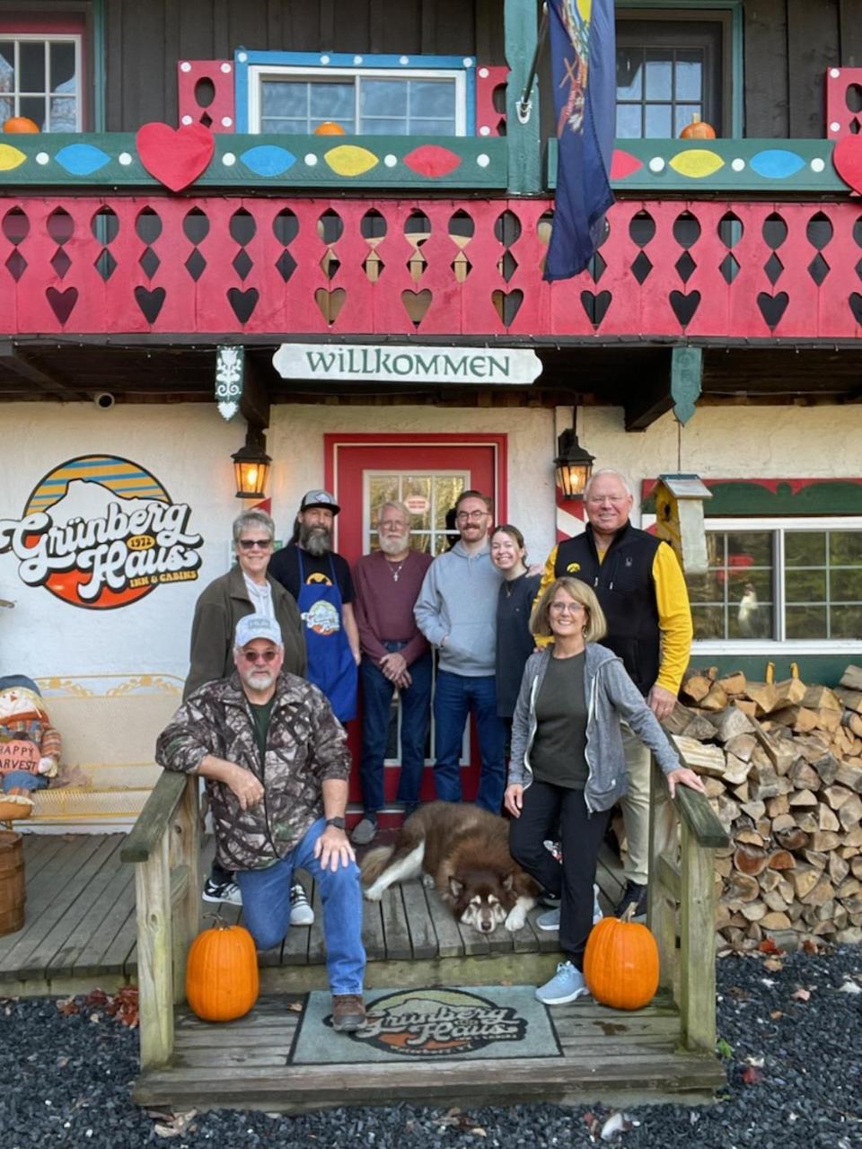 Grunberg Haus Inn & Cabins ウォーターベリー エクステリア 写真