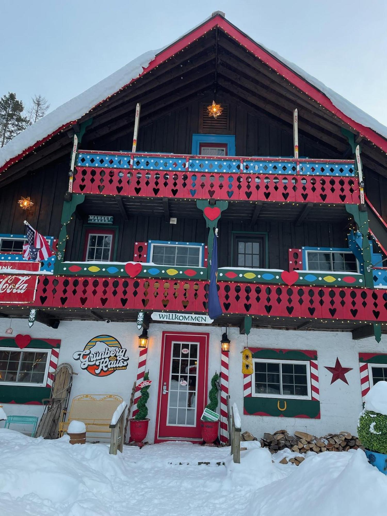 Grunberg Haus Inn & Cabins ウォーターベリー エクステリア 写真