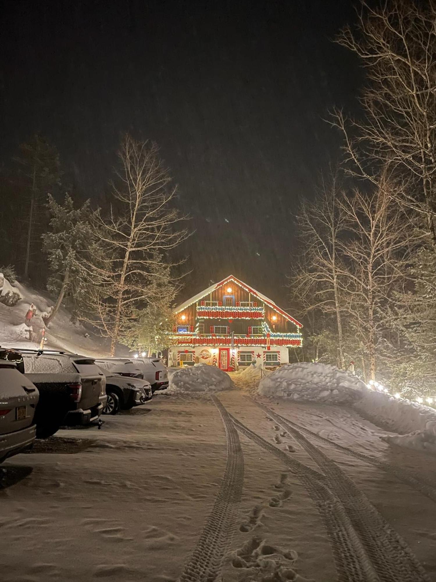 Grunberg Haus Inn & Cabins ウォーターベリー エクステリア 写真