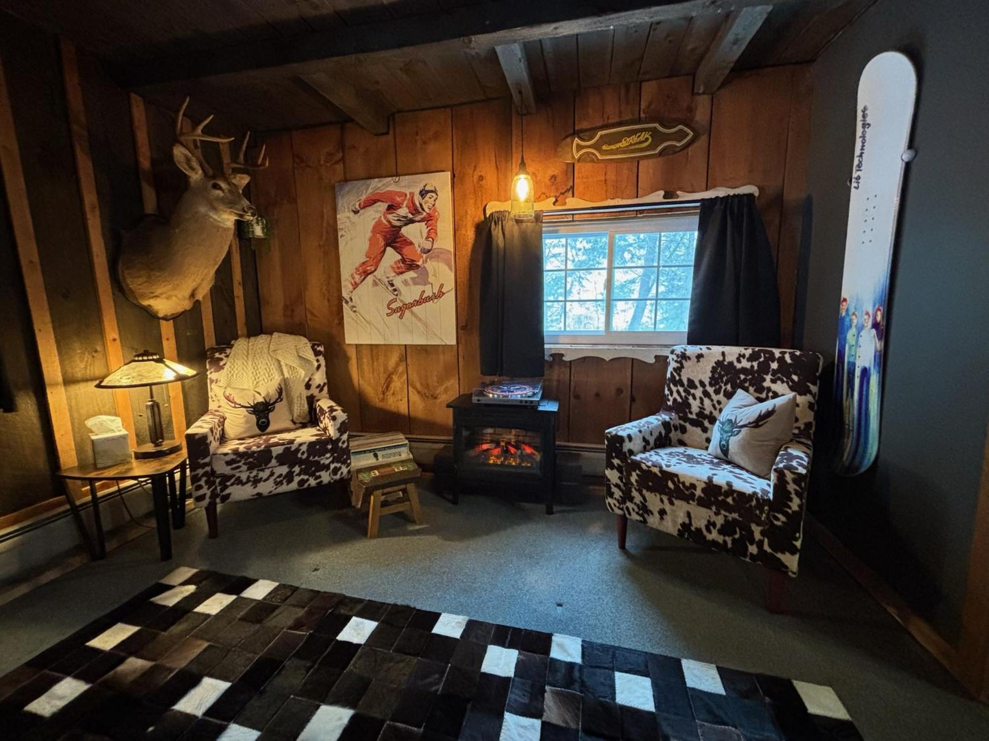 Grunberg Haus Inn & Cabins ウォーターベリー エクステリア 写真