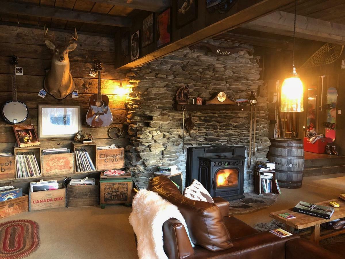 Grunberg Haus Inn & Cabins ウォーターベリー エクステリア 写真